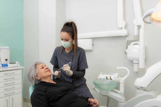 Best Emergency Cosmetic Dentistry (e.g., broken veneers) in Desert Edge, CA